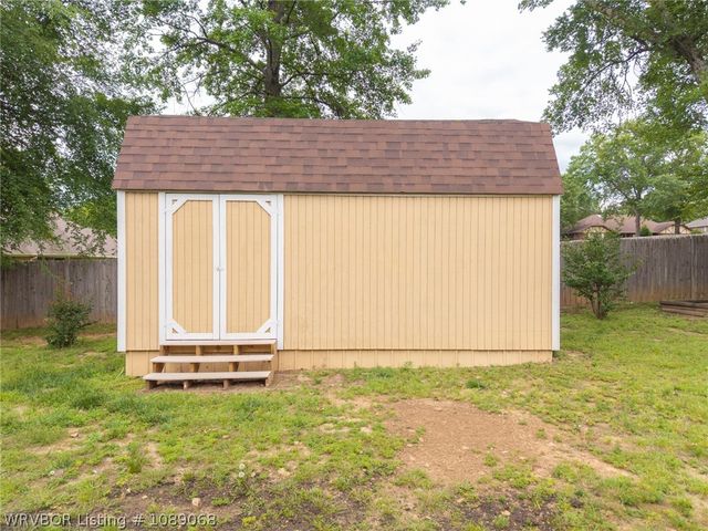 1608 Broken Hill Drive, Van Buren, AR 72956