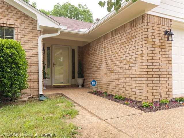 1608 Broken Hill Drive, Van Buren, AR 72956