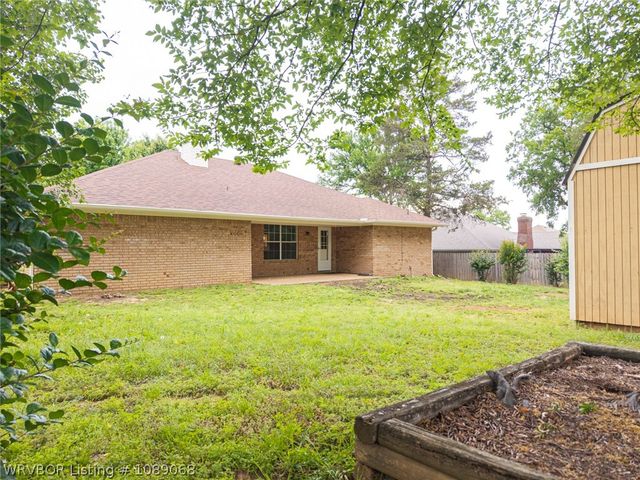 1608 Broken Hill Drive, Van Buren, AR 72956