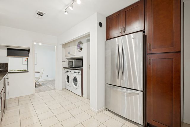 6406 Chesley Lane, Dallas, TX 75214