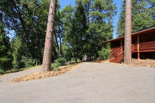 2936 E Highway 4, Murphys, CA 95247
