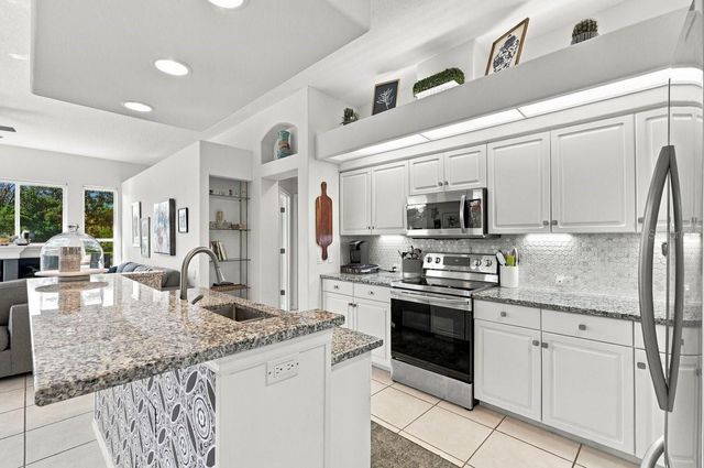 4458 FAIRWAY OAKS DRIVE, Mulberry, FL 33860