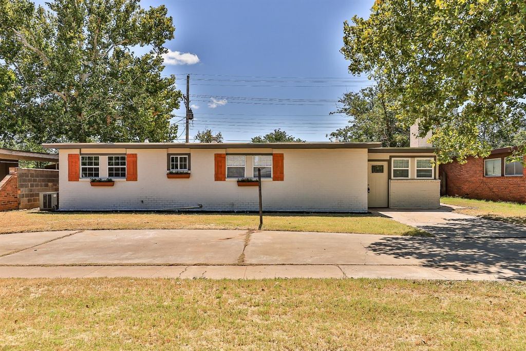 2723 66th Street, Lubbock, TX 79413