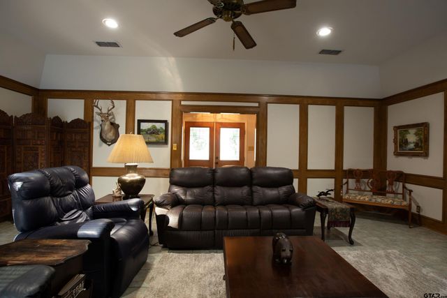 109 Karla, Whitehouse, TX 75791