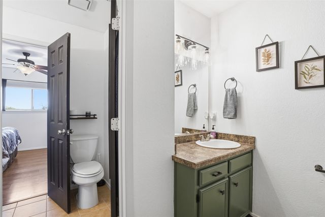 1423 Berry Drive, Cleburne, TX 76033