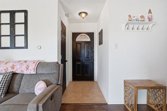 1423 Berry Drive, Cleburne, TX 76033