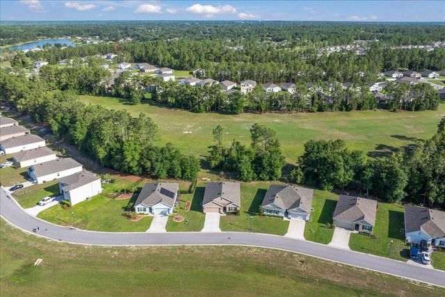 160 HICKORY COURSE LOOP, Ocala, FL 34472