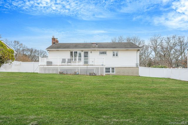 73 Parnell Drive, Smithtown, NY 11787