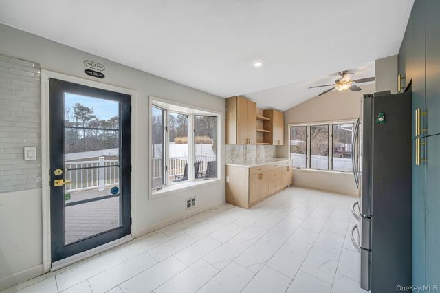 73 Parnell Drive, Smithtown, NY 11787