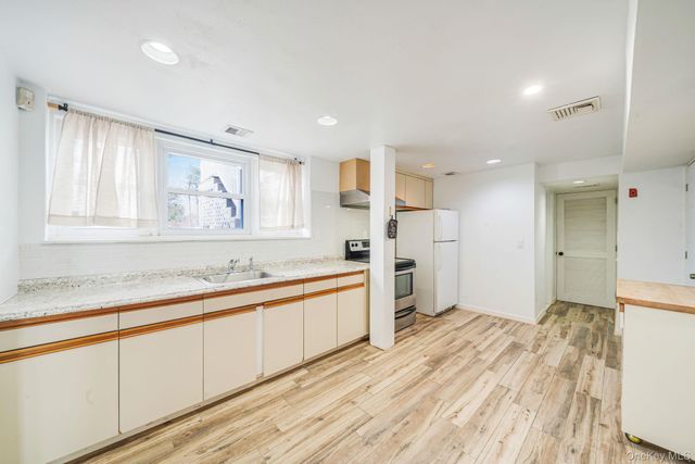 73 Parnell Drive, Smithtown, NY 11787