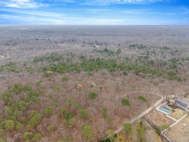 73 Parnell Drive, Smithtown, NY 11787