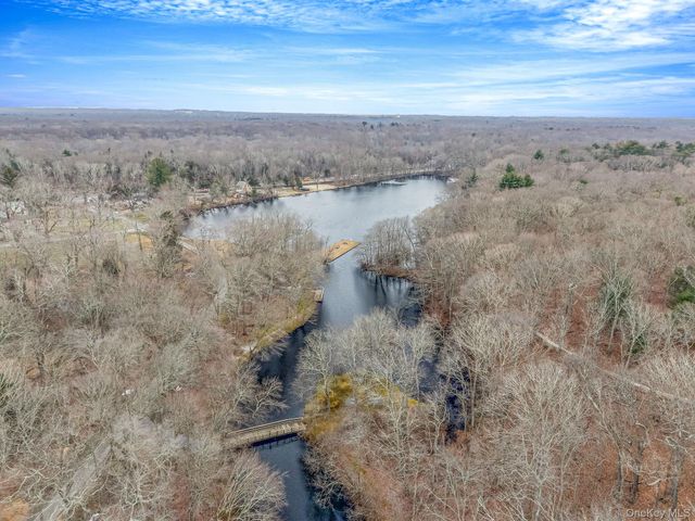 73 Parnell Drive, Smithtown, NY 11787