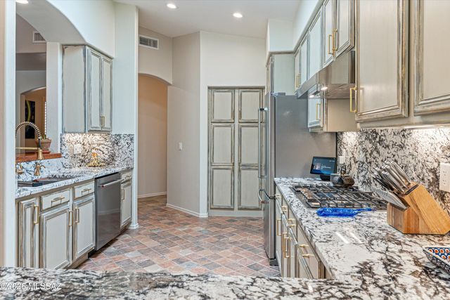 5311 N Spring Canyon Place, Tucson, AZ 85749