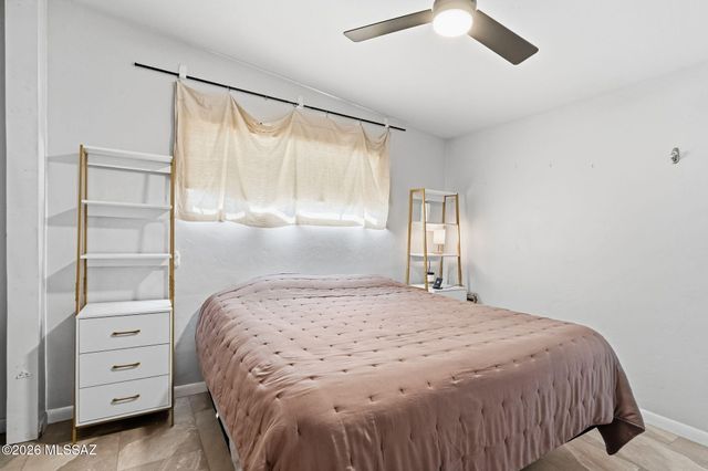 609 S Rosemont Avenue, Tucson, AZ 85711