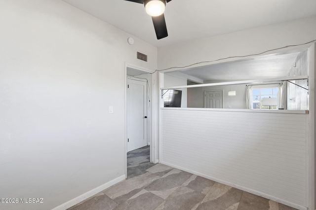 609 S Rosemont Avenue, Tucson, AZ 85711