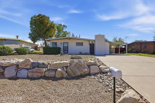 609 S Rosemont Avenue, Tucson, AZ 85711