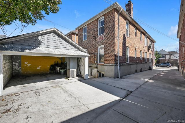 29-42 164th Street, Flushing, NY 11358