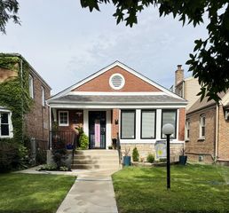 8728 S Merrill Avenue, Chicago, IL 60617
