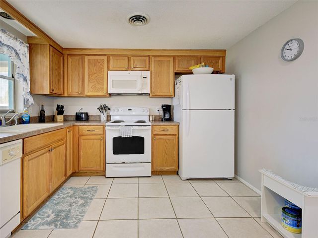 1533 CREST DRIVE, Englewood, FL 34223