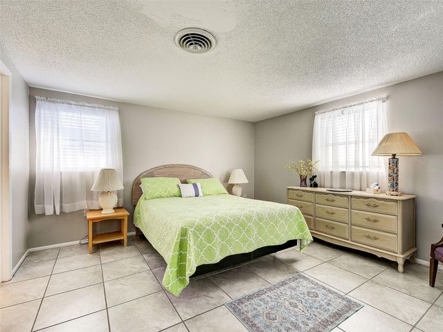 1533 CREST DRIVE, Englewood, FL 34223