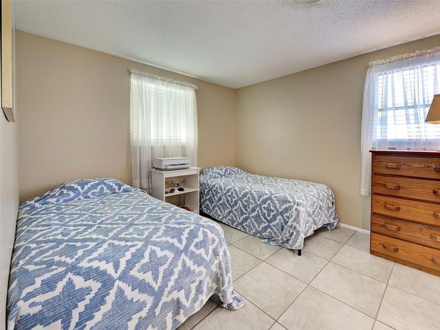 1533 CREST DRIVE, Englewood, FL 34223