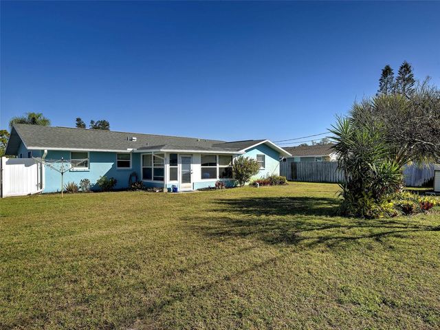 1533 CREST DRIVE, Englewood, FL 34223