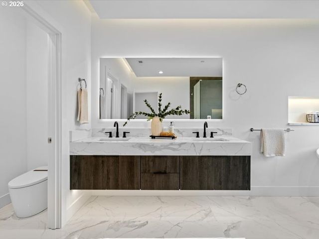 2445 N R St, Washougal, WA 98671