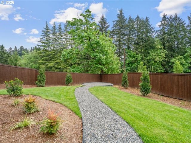 2445 N R St, Washougal, WA 98671