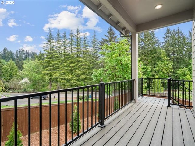 2445 N R St, Washougal, WA 98671