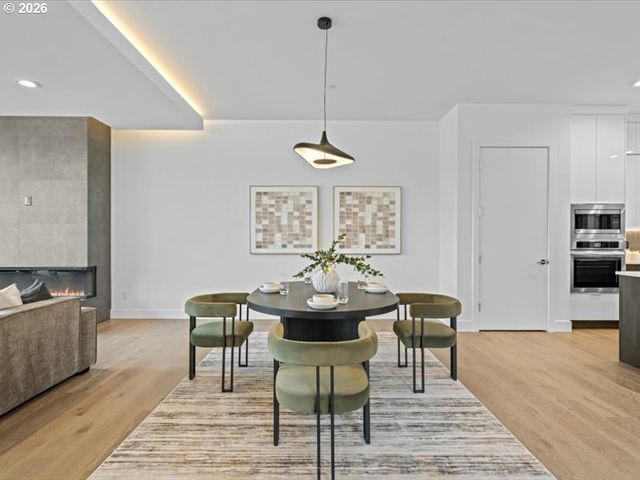 2445 N R St, Washougal, WA 98671