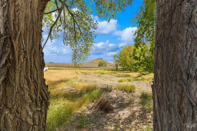 19876 Scotts Lane, Caldwell, ID 83607