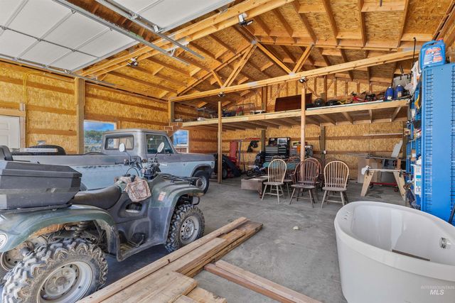 19876 Scotts Lane, Caldwell, ID 83607