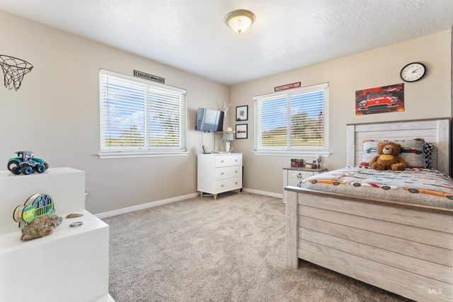 19876 Scotts Lane, Caldwell, ID 83607