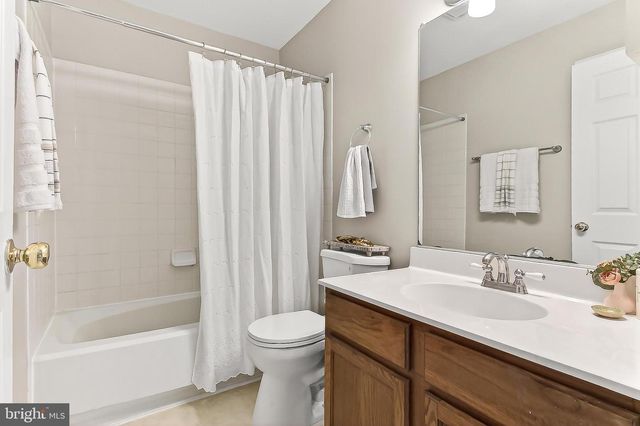 13052 HARVEST PL, Clifton, VA 20124