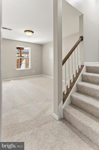 13052 HARVEST PL, Clifton, VA 20124