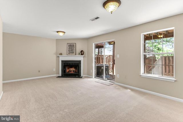 13052 HARVEST PL, Clifton, VA 20124