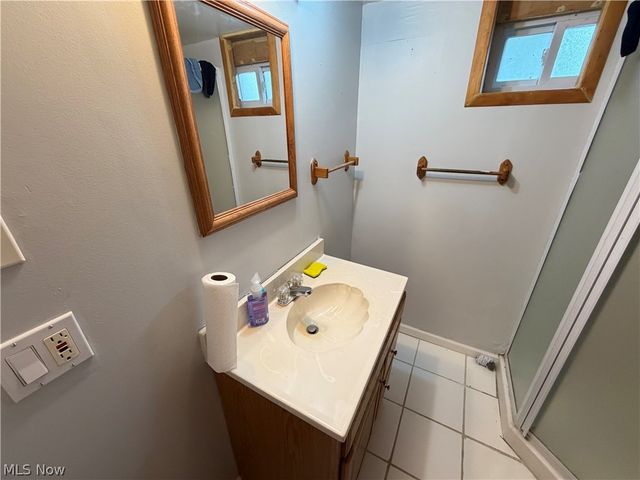 971 Pembrook Road, Cleveland Heights, OH 44121