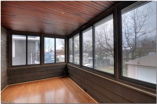 971 Pembrook Road, Cleveland Heights, OH 44121