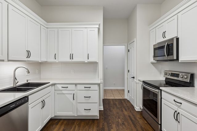 101 Chertsey Ct, Murfreesboro, TN 37127