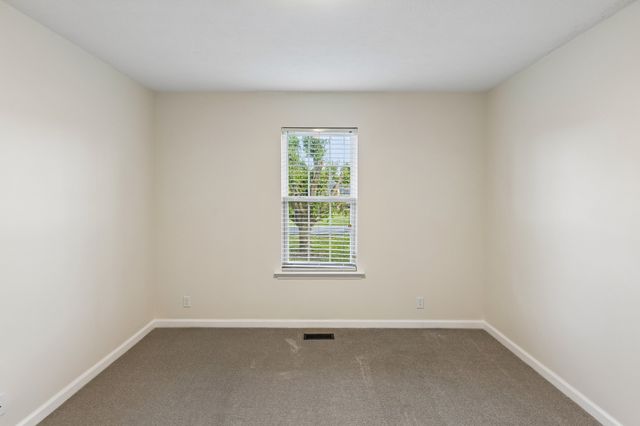 101 Chertsey Ct, Murfreesboro, TN 37127