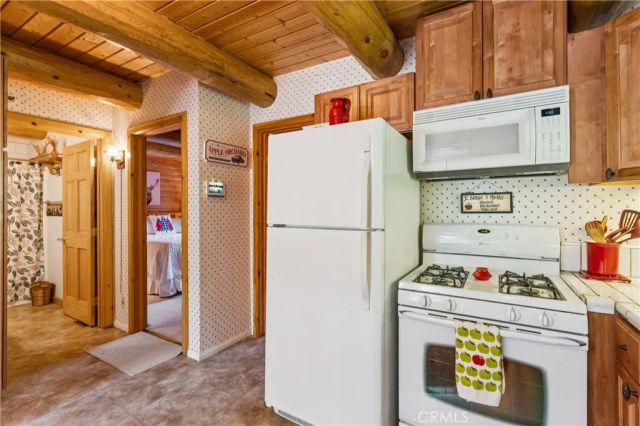 29729 Katharine Way, Cedar Glen, CA 92321