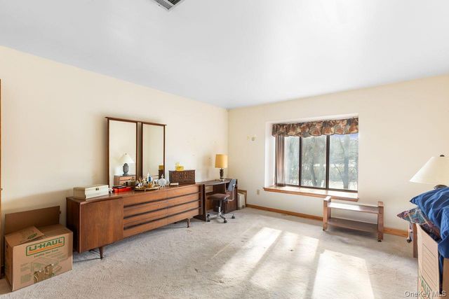 422 Panorama, Mohegan Lake, NY 10547