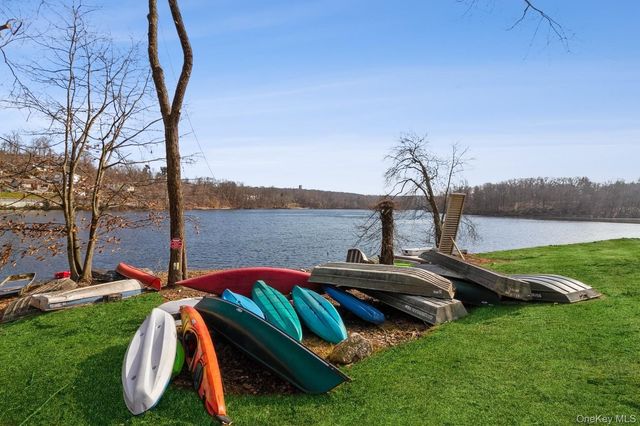 422 Panorama, Mohegan Lake, NY 10547