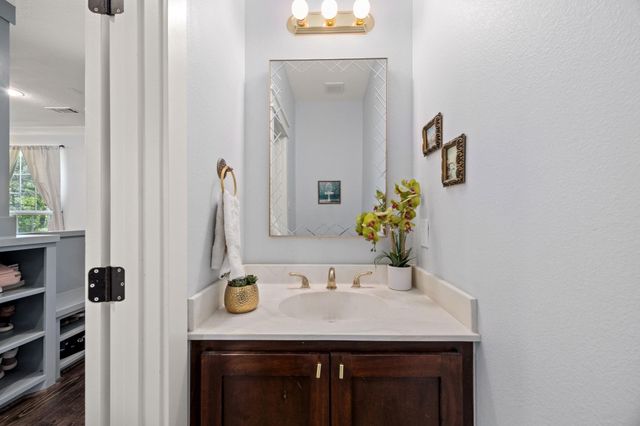 7650 Honea Egypt Road, Montgomery, TX 77316