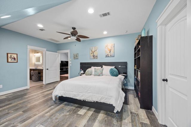 7650 Honea Egypt Road, Montgomery, TX 77316