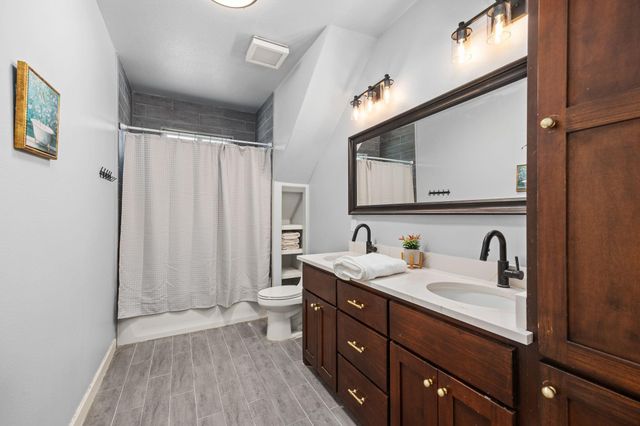 7650 Honea Egypt Road, Montgomery, TX 77316