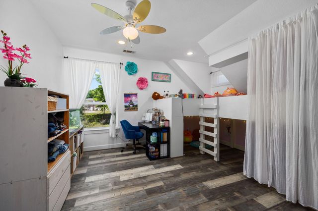 7650 Honea Egypt Road, Montgomery, TX 77316