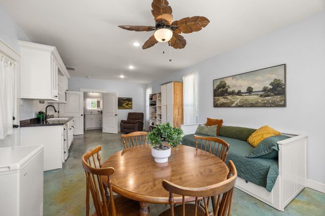 7650 Honea Egypt Road, Montgomery, TX 77316