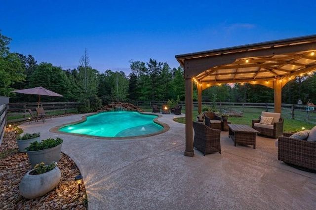 7650 Honea Egypt Road, Montgomery, TX 77316