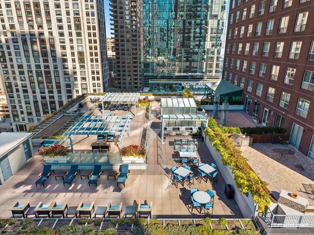 474 N Lake Shore Drive 2112, Chicago, IL 60611